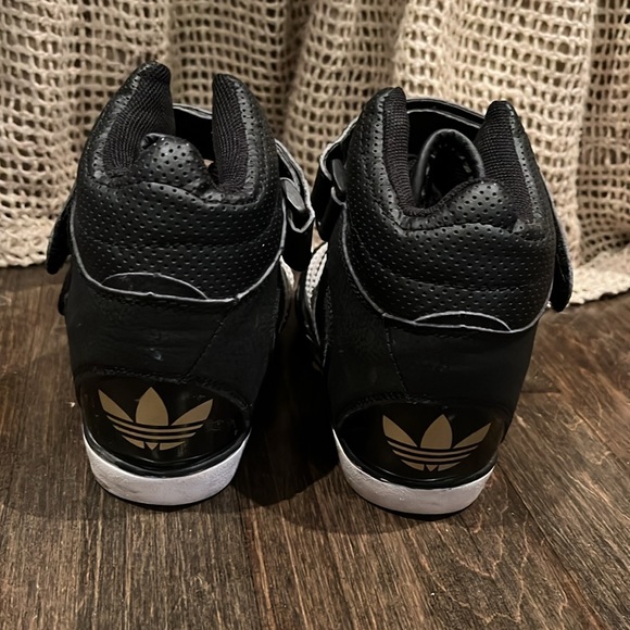 ADIDAS WEDGE SNEAKERS SIZE 5 - Picture 3 of 6